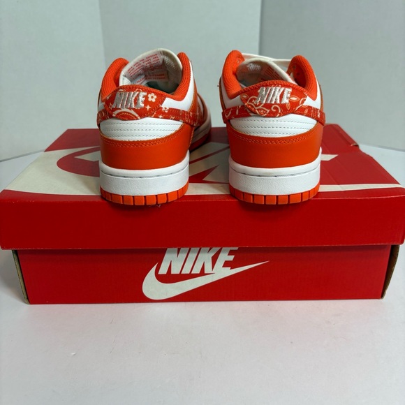 Nike Dunk Low ESS Orange Paisley White Women’s 8 / Men’s 6.5 DH4401-103 New - Picture 4 of 8